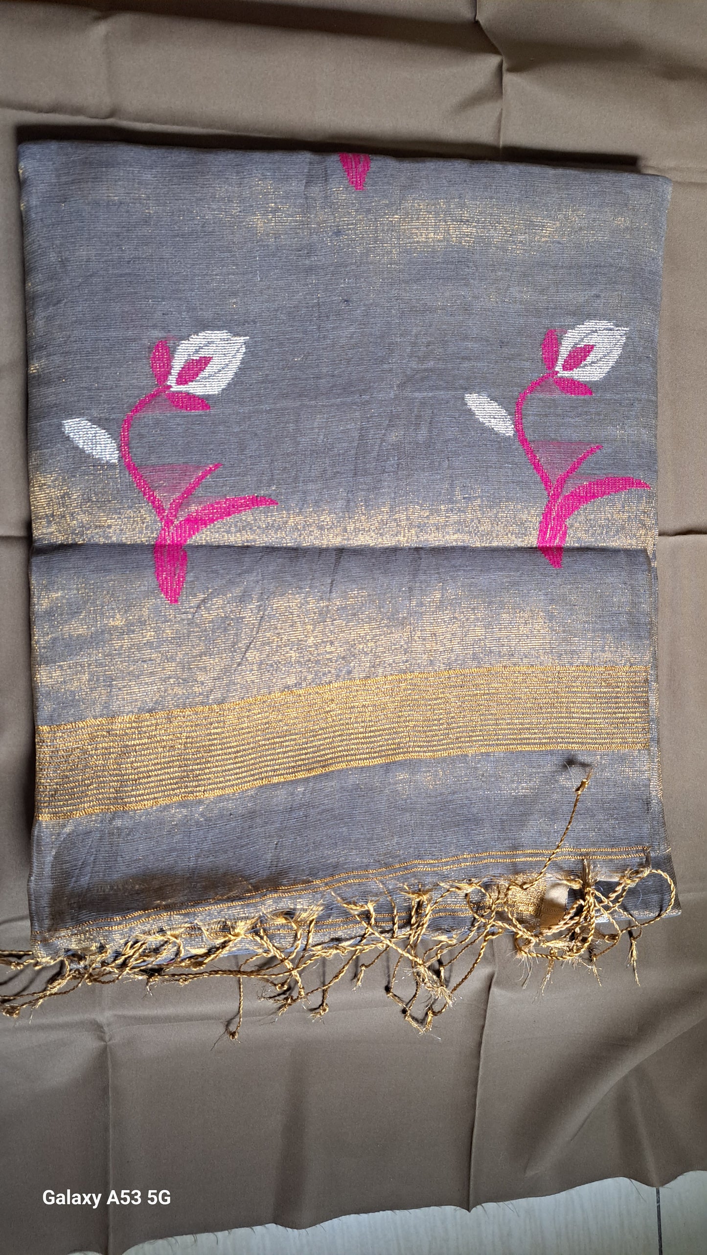 Handloom tissue linen saree