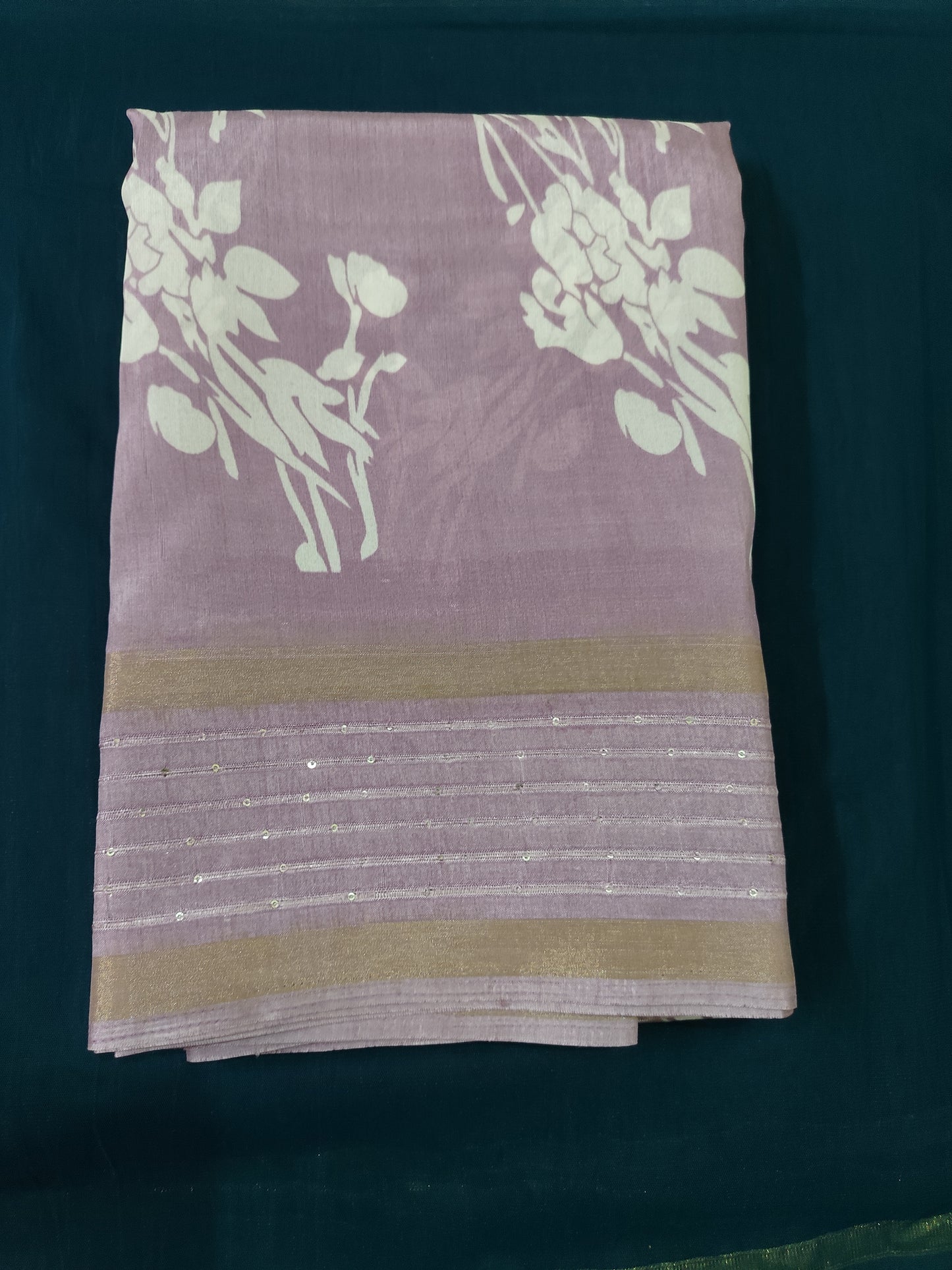 Dola silk saree ( semi)