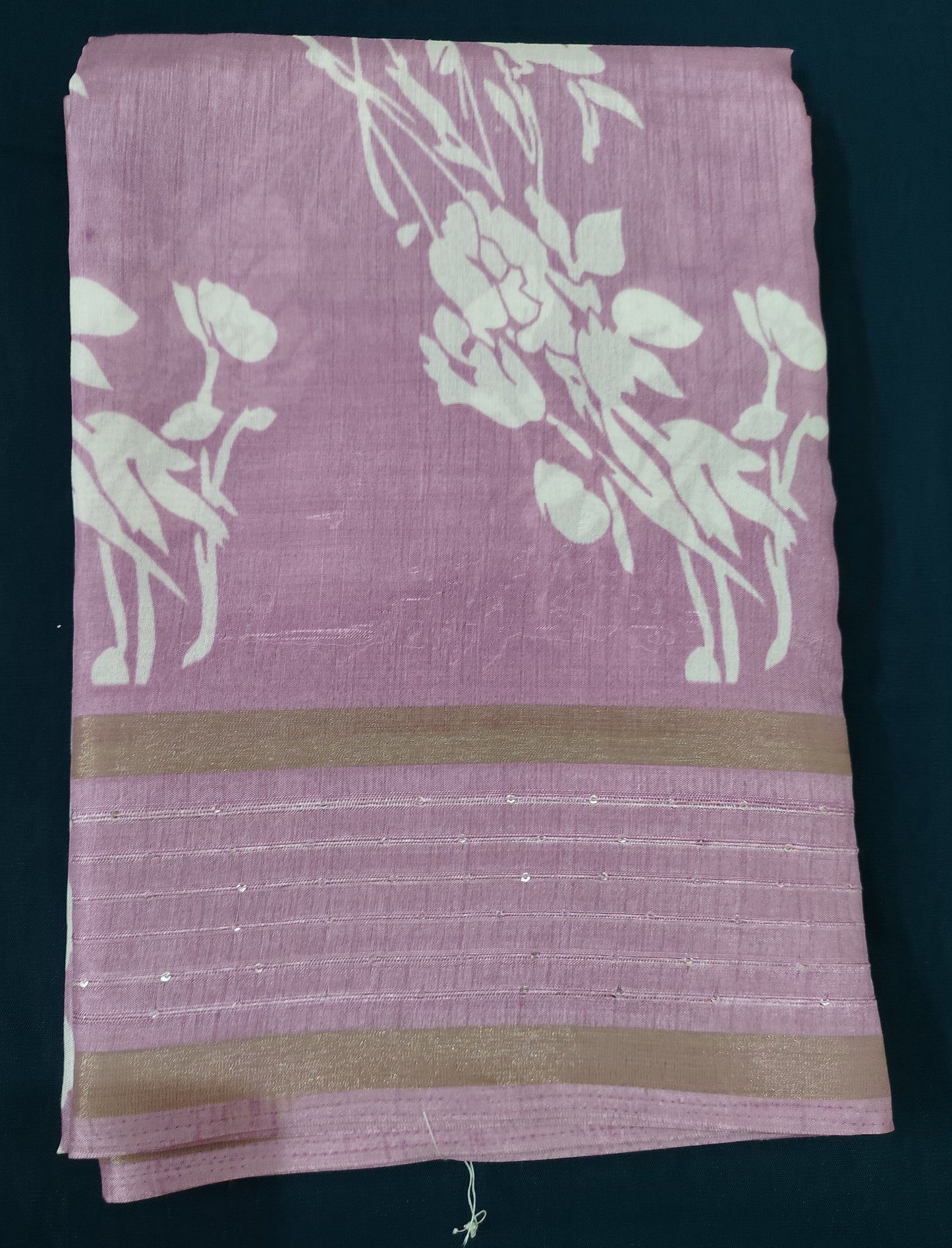 Dola silk saree ( semi)