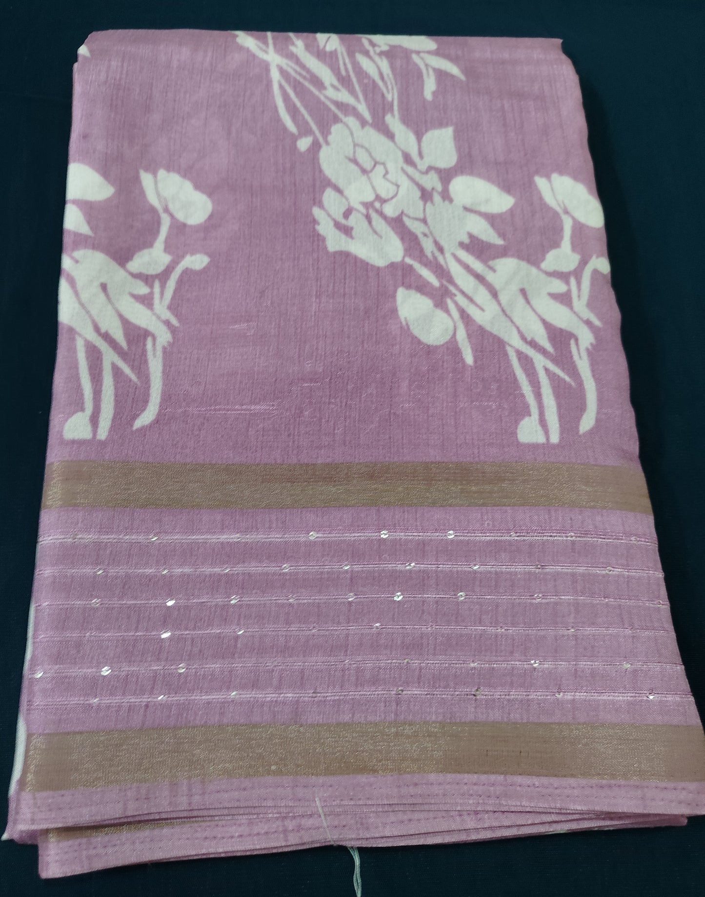 Dola silk saree ( semi)